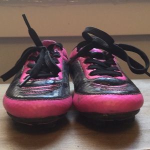 Pink and black toddler girl soccer shoes